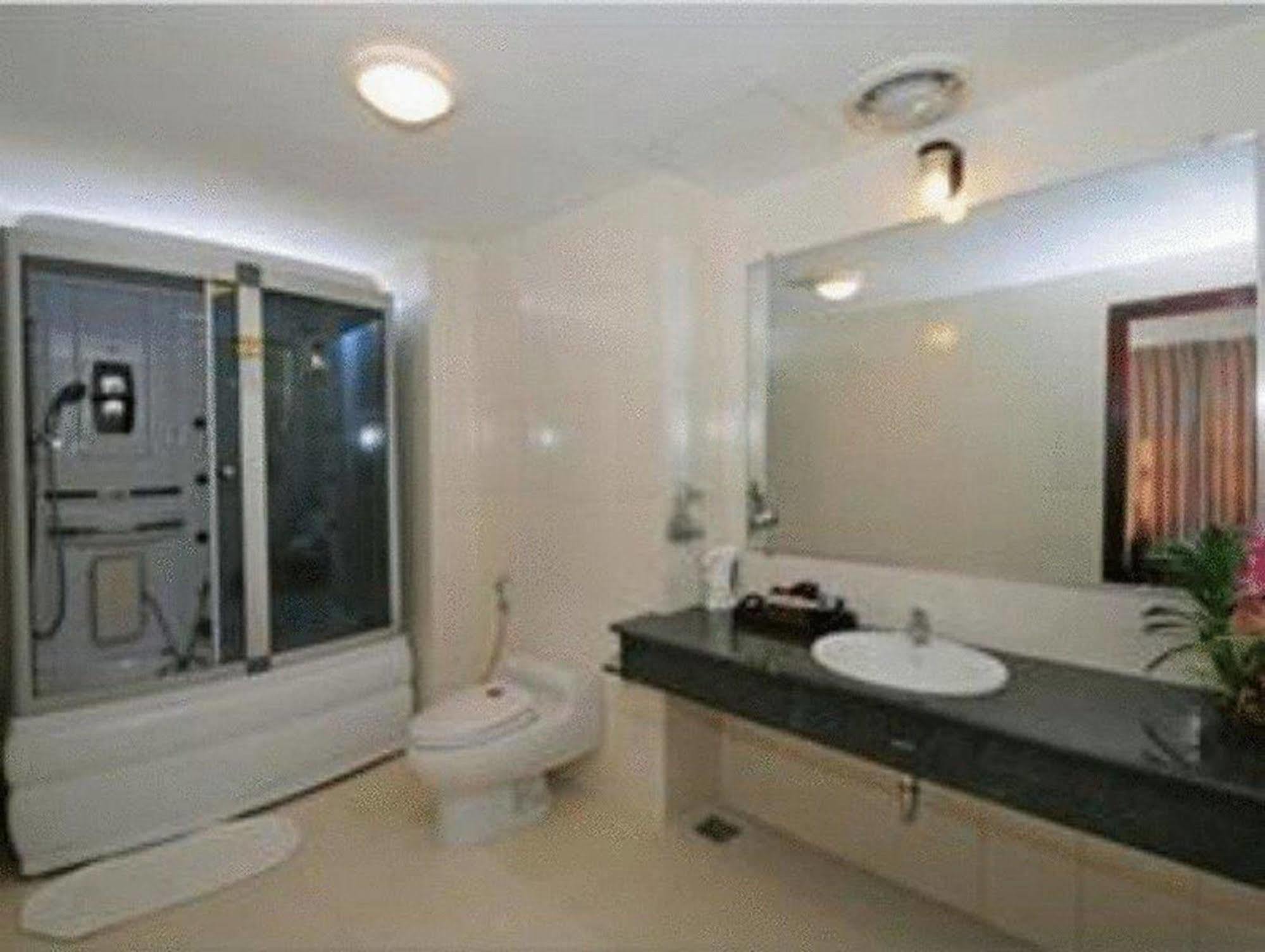 Lam Bao Long Hotel Hue Zewnętrze zdjęcie