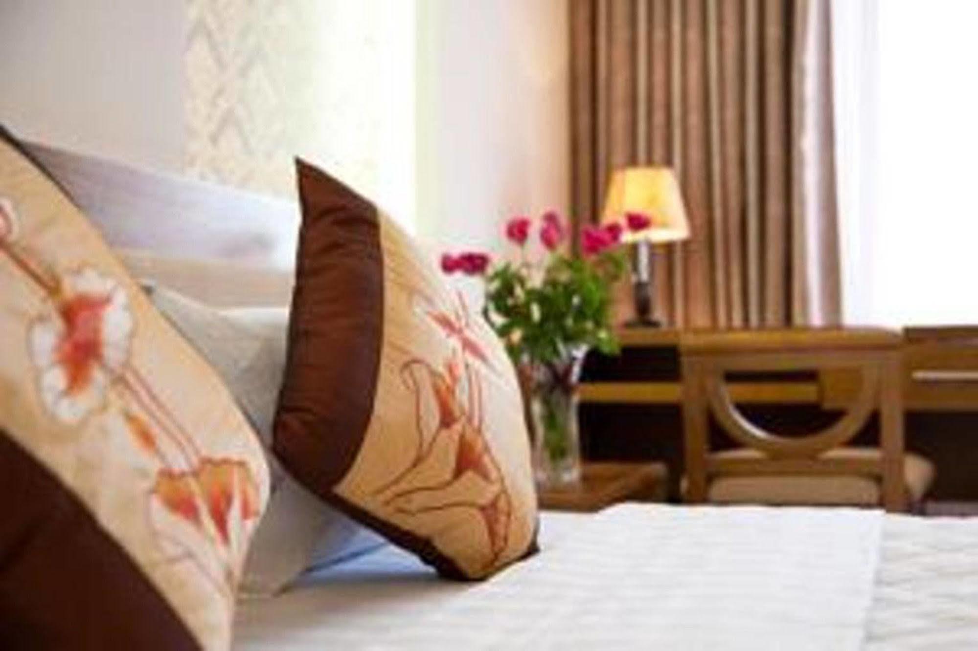 Lam Bao Long Hotel Hue Zewnętrze zdjęcie